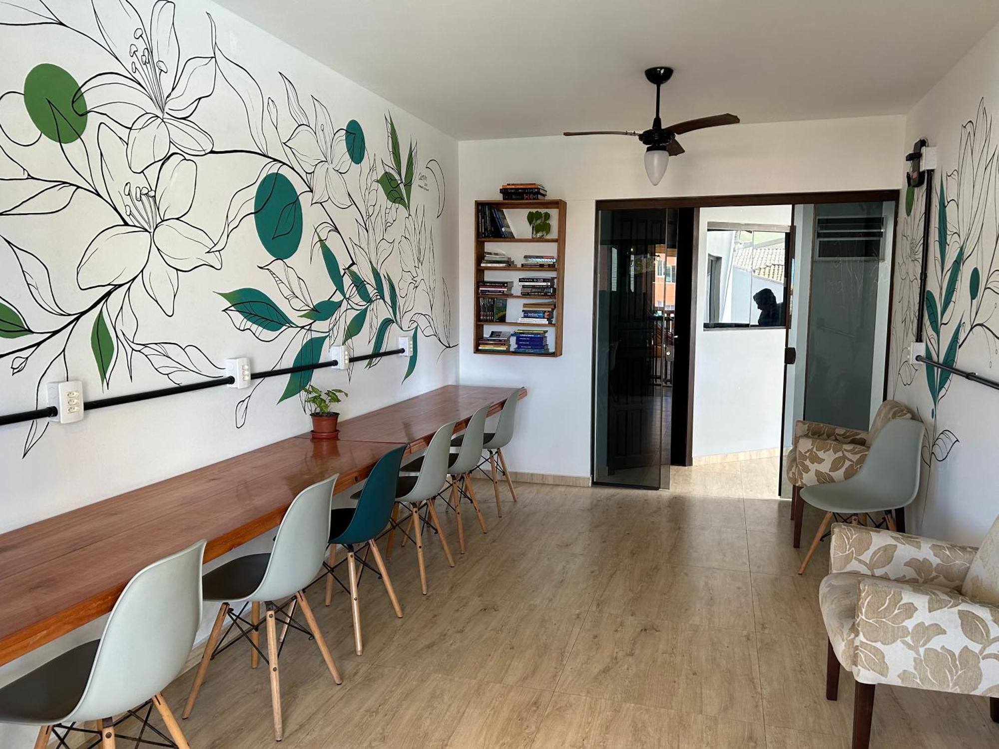 Babitonga Hostel - 100M Da Prainha Сан-Франсиску-ду-Сул Экстерьер фото