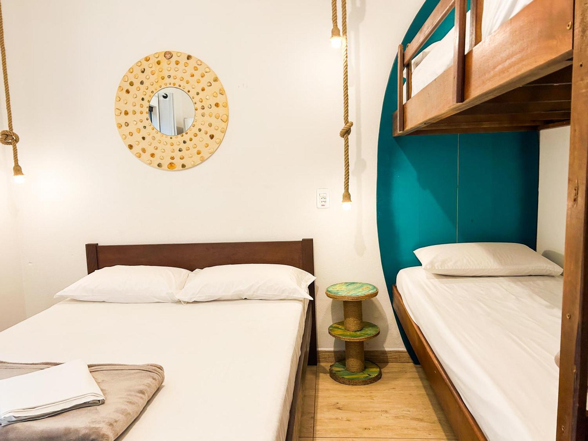 Babitonga Hostel - 100M Da Prainha Сан-Франсиску-ду-Сул Экстерьер фото